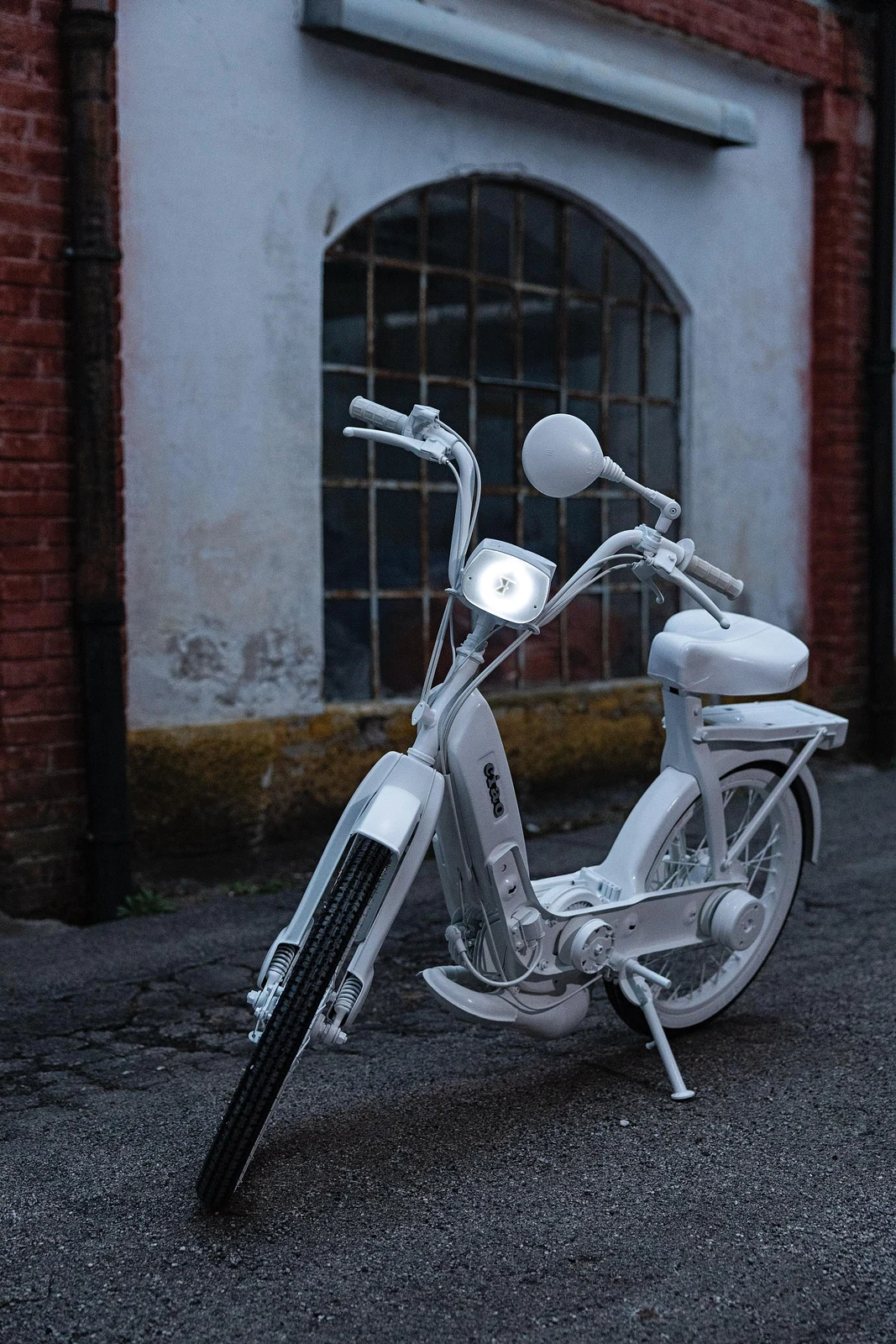 Miniatura: Eternal Ciao " The Last Piaggio " - Bernard